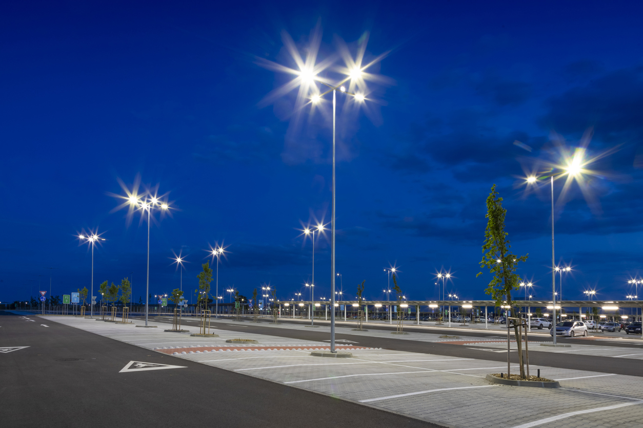 Como elaborar um sistema de iluminação para estacionamento